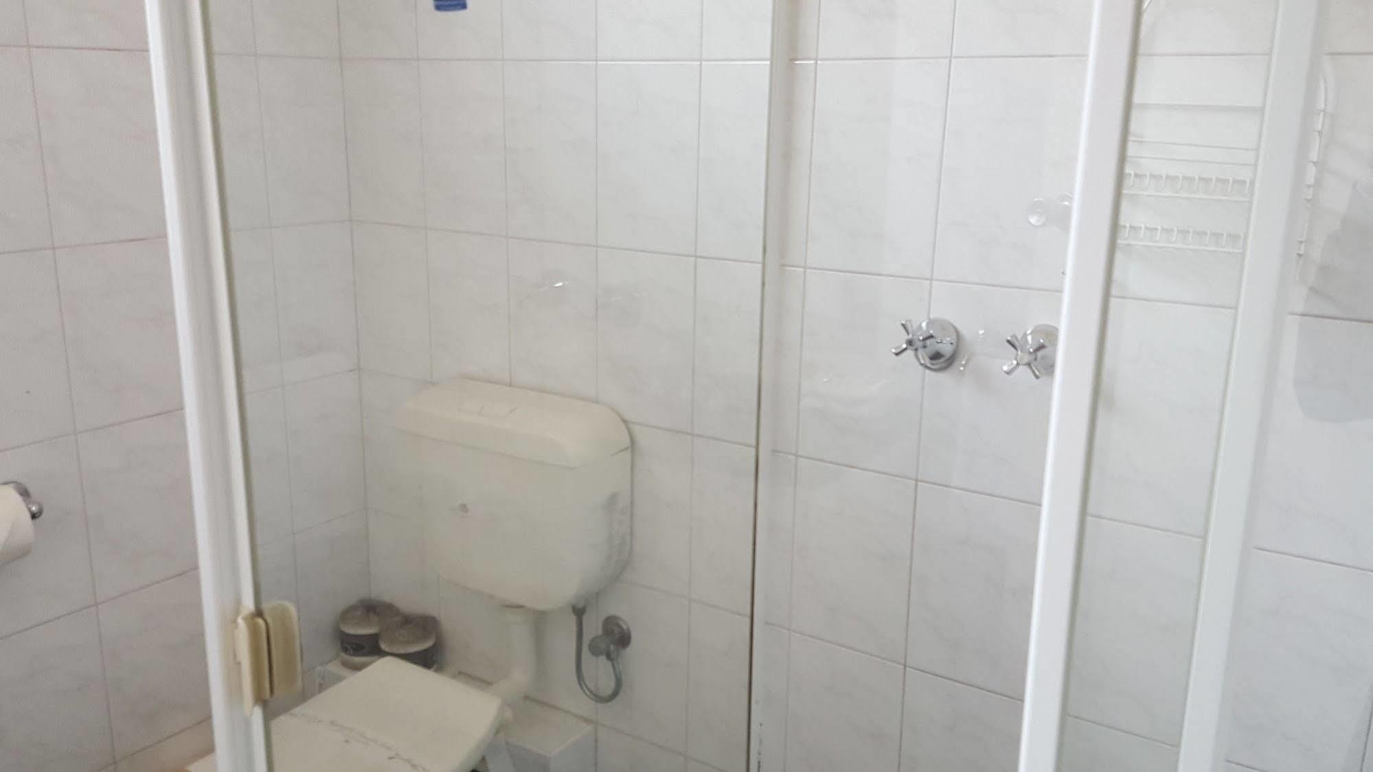 丹德农汽车旅馆 外观 照片
